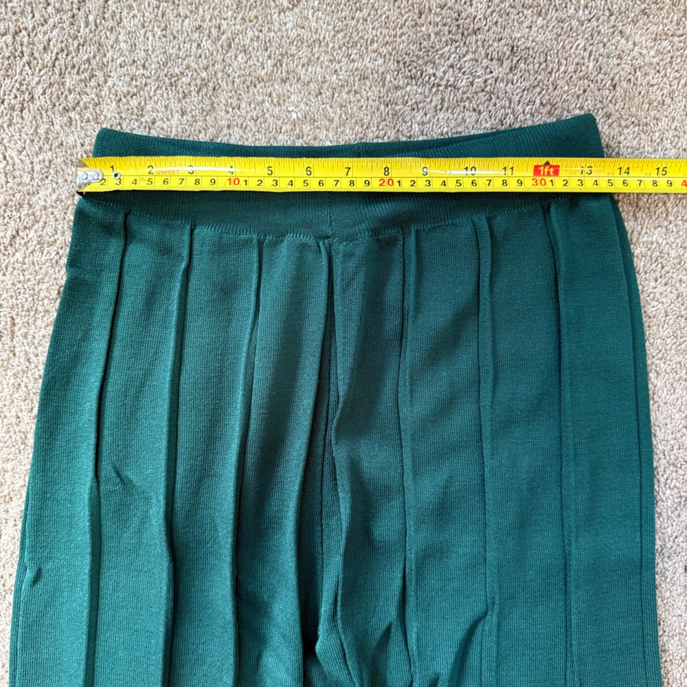 Women’s Knit Sweater Lounge Set - Picture 6 of 8